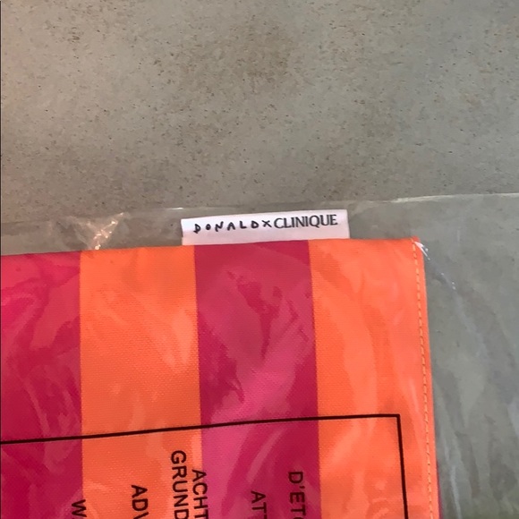 Clinique tote - Picture 4 of 4